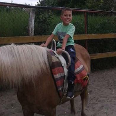 Dečak iz Srbije matičnim ćelijama pobedio cerebralnu paralizu